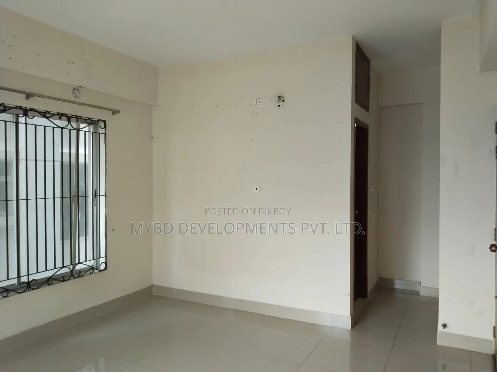 বসুন্ধরায় ৩ বেডরুমের অ্যাপার্টমেন্ট বিক্রয়ের জন্য