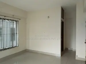বসুন্ধরায় ৩ বেডরুমের অ্যাপার্টমেন্ট বিক্রয়ের জন্য