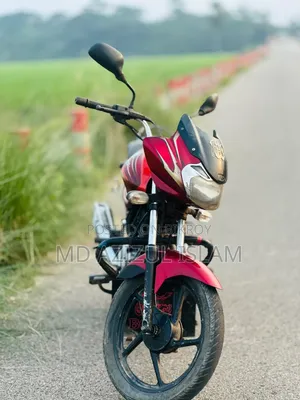 Bajaj Discover 100 2019 Red