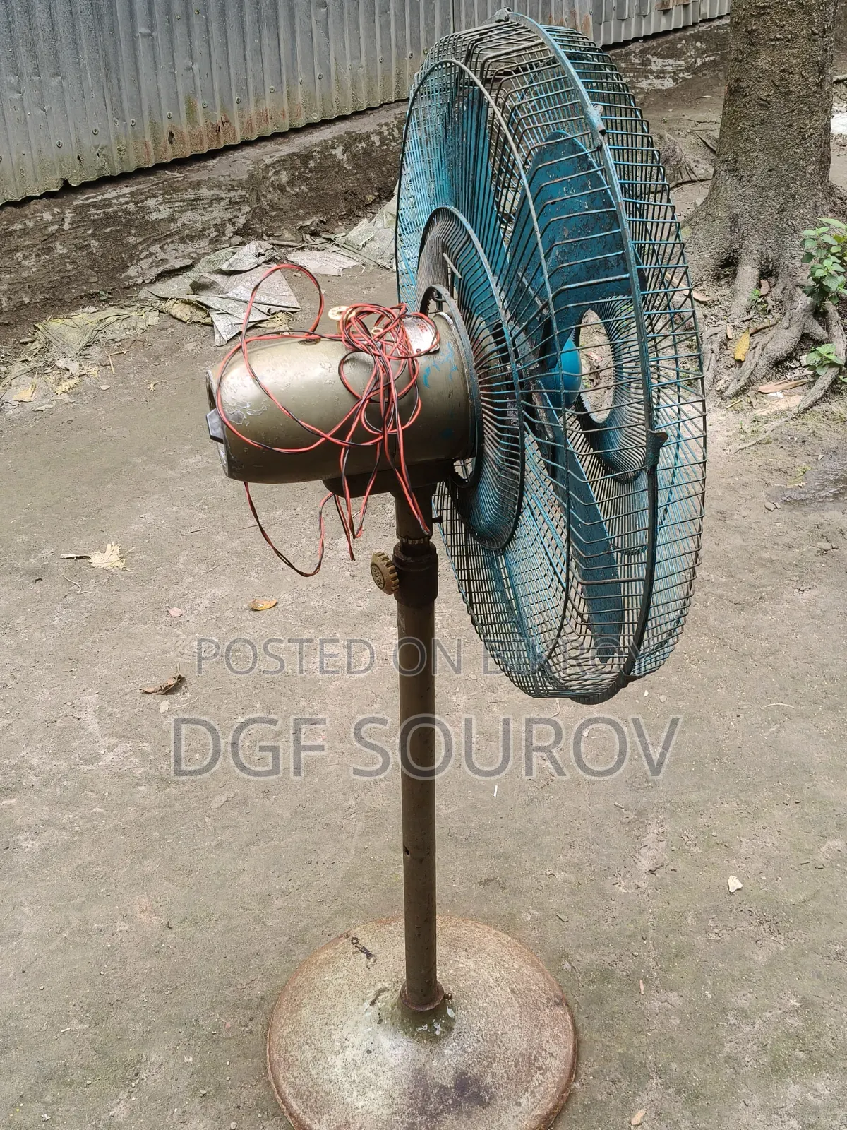 Good 24-inch stand fan