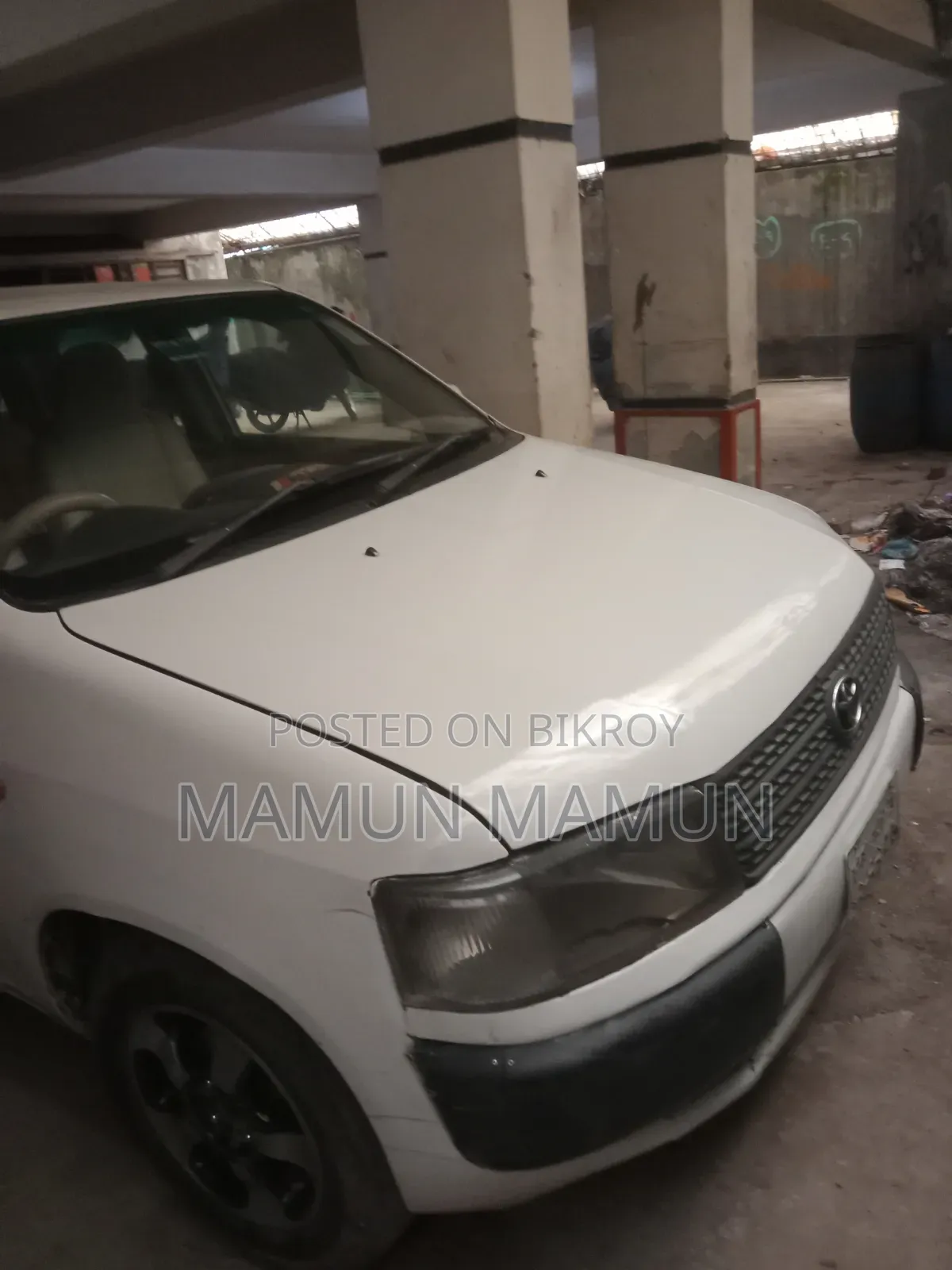 টয়োটা প্রোবক্স ২০০২ হোয়াইট