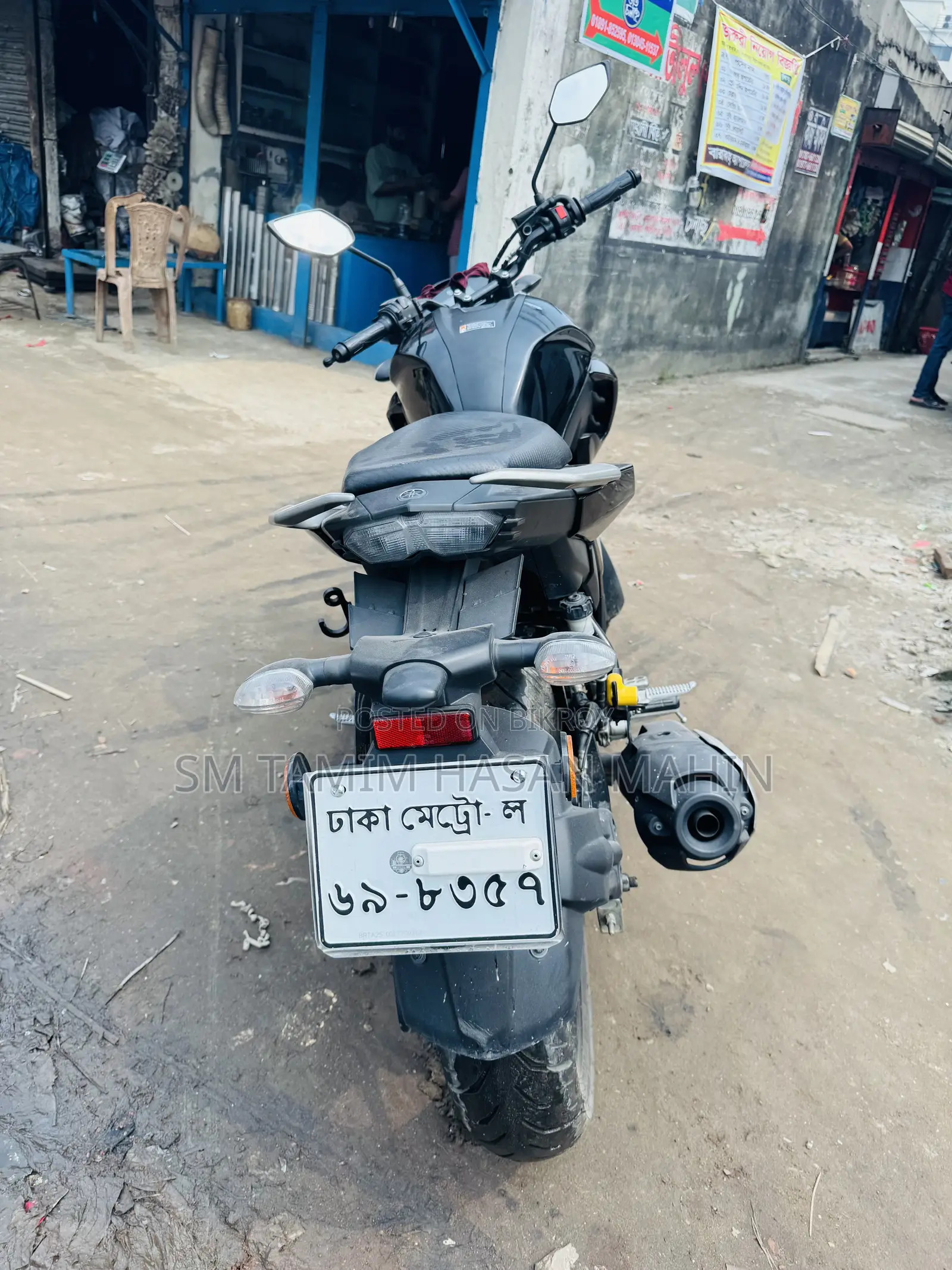 ইয়ামাহা এফজেড ২০২৫ ব্ল্যাক