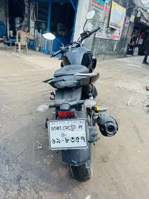 ইয়ামাহা এফজেড ২০২৫ ব্ল্যাক