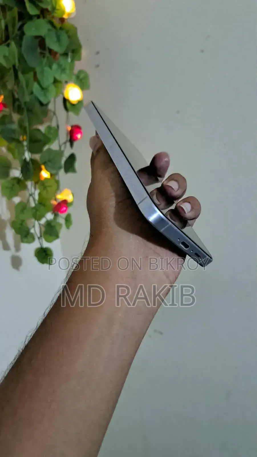 স্যামসাং গ্যালাক্সি এ৫৫ ২৫৬ জিবি হোয়াইট