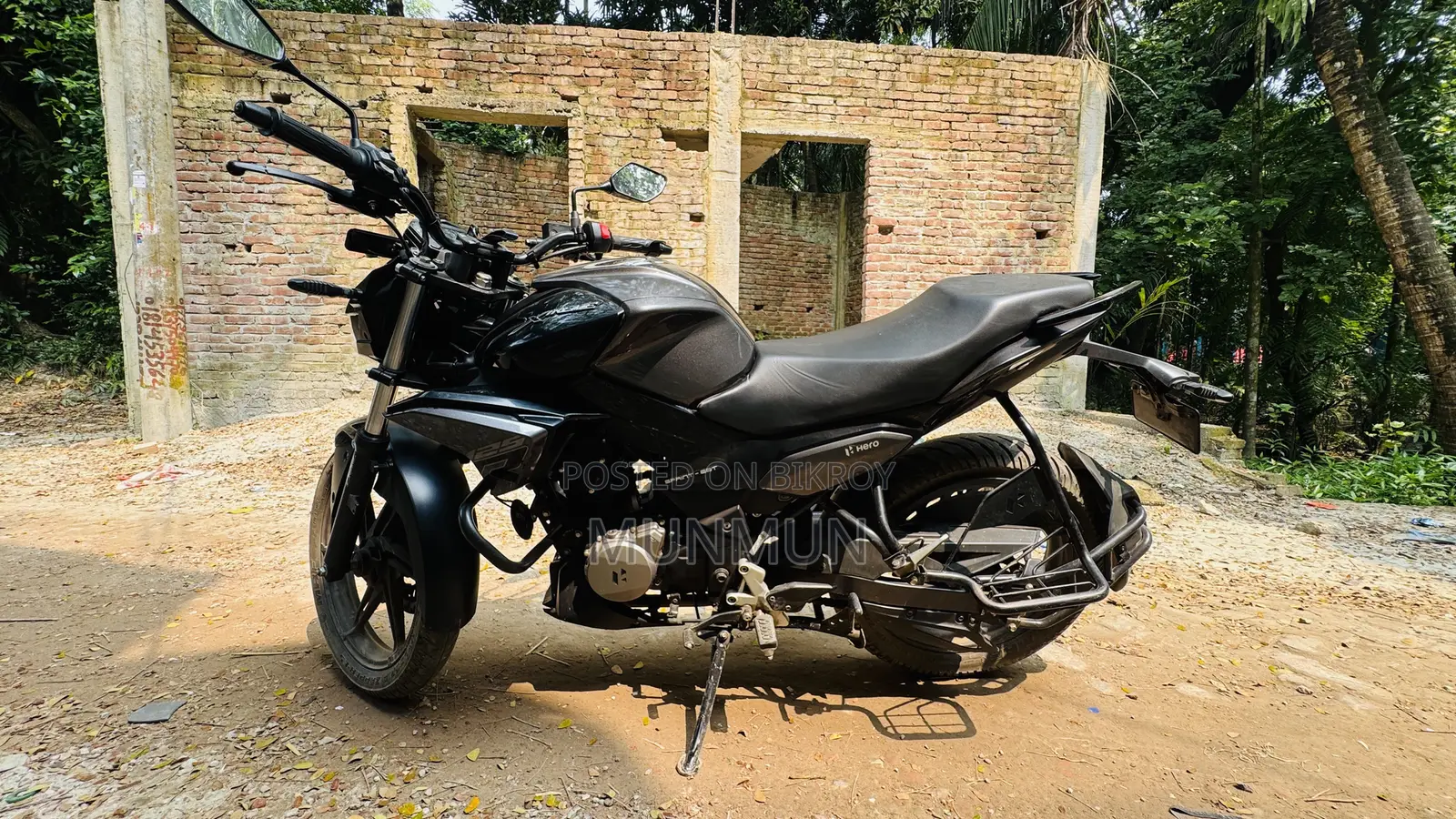 নতুন হিরো এক্সট্রিম ১২৫আর ২০২৬ কালো