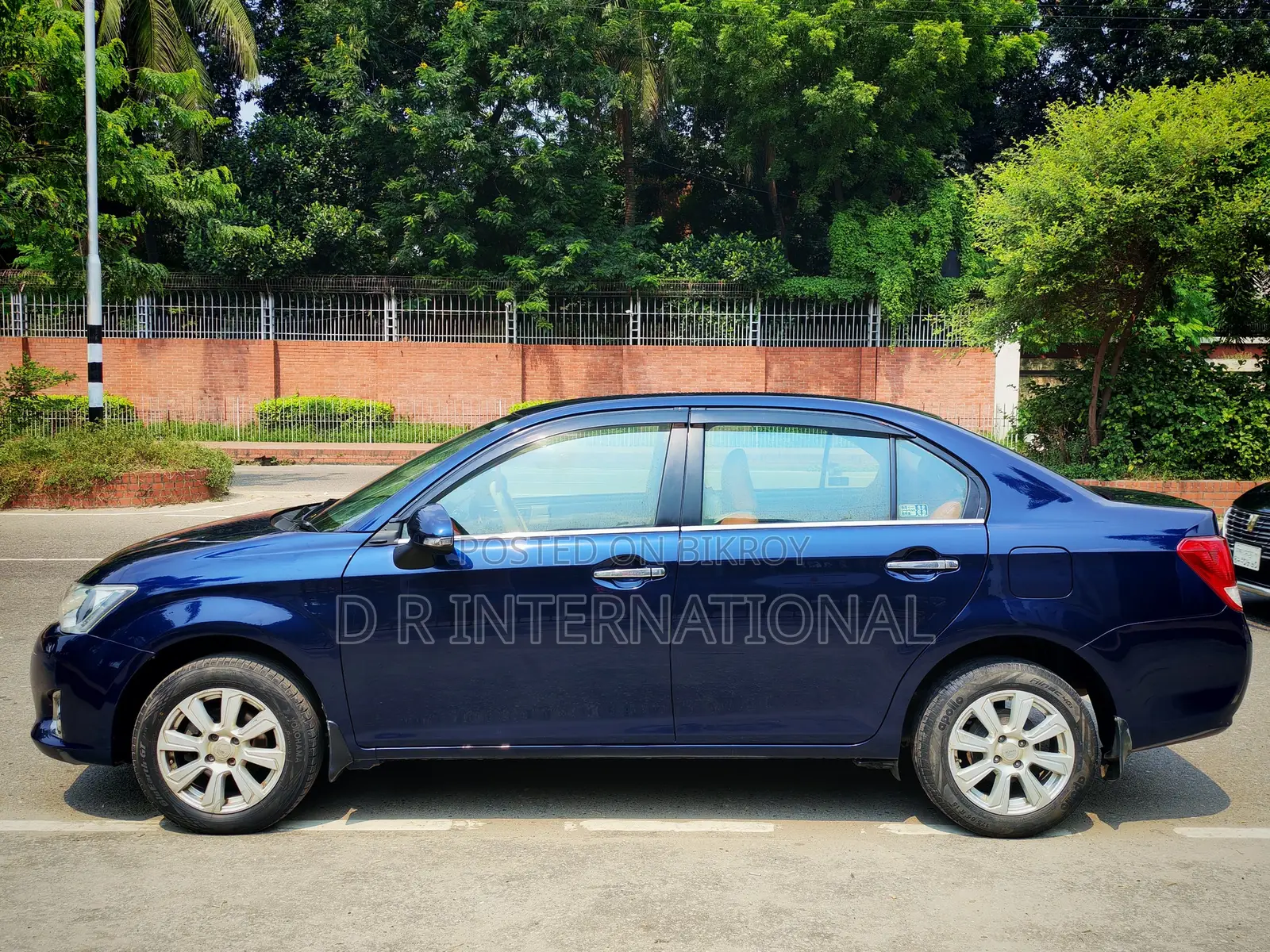 Toyota Axio 2013 Blue