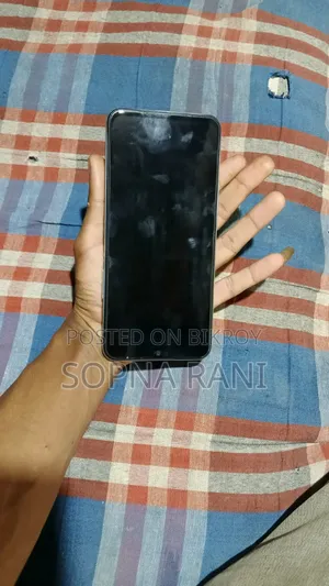 Vivo Y21 64 GB Blue
