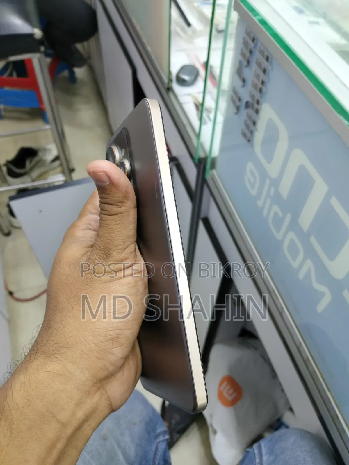 রিয়েলমি ১৬ ২৫৬ জিবি গ্রে