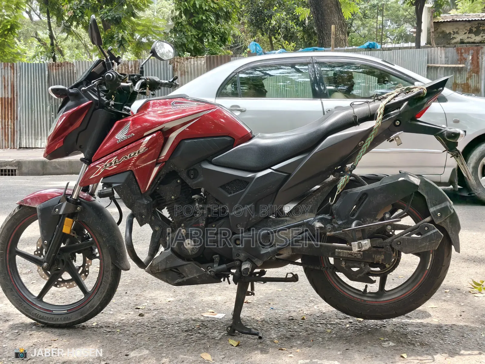 হোন্ডা এক্স-ব্লেড ১৬০ ২০২২ লাল