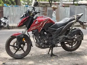 হোন্ডা এক্স-ব্লেড ১৬০ ২০২২ লাল