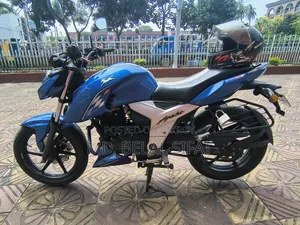 TVS Apache 160 4V 2023 Blue