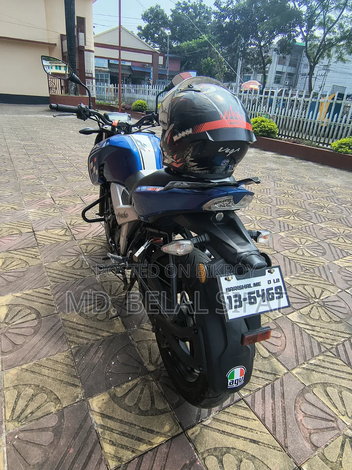 TVS Apache 160 4V 2023 Blue