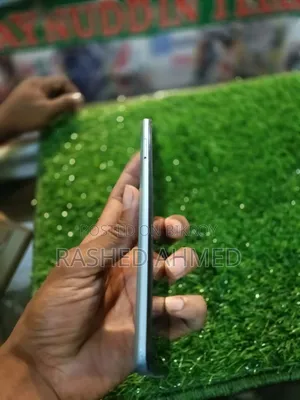 ইনফিনিক্স হট ১১ প্লে ৬৪ জিবি ব্লু