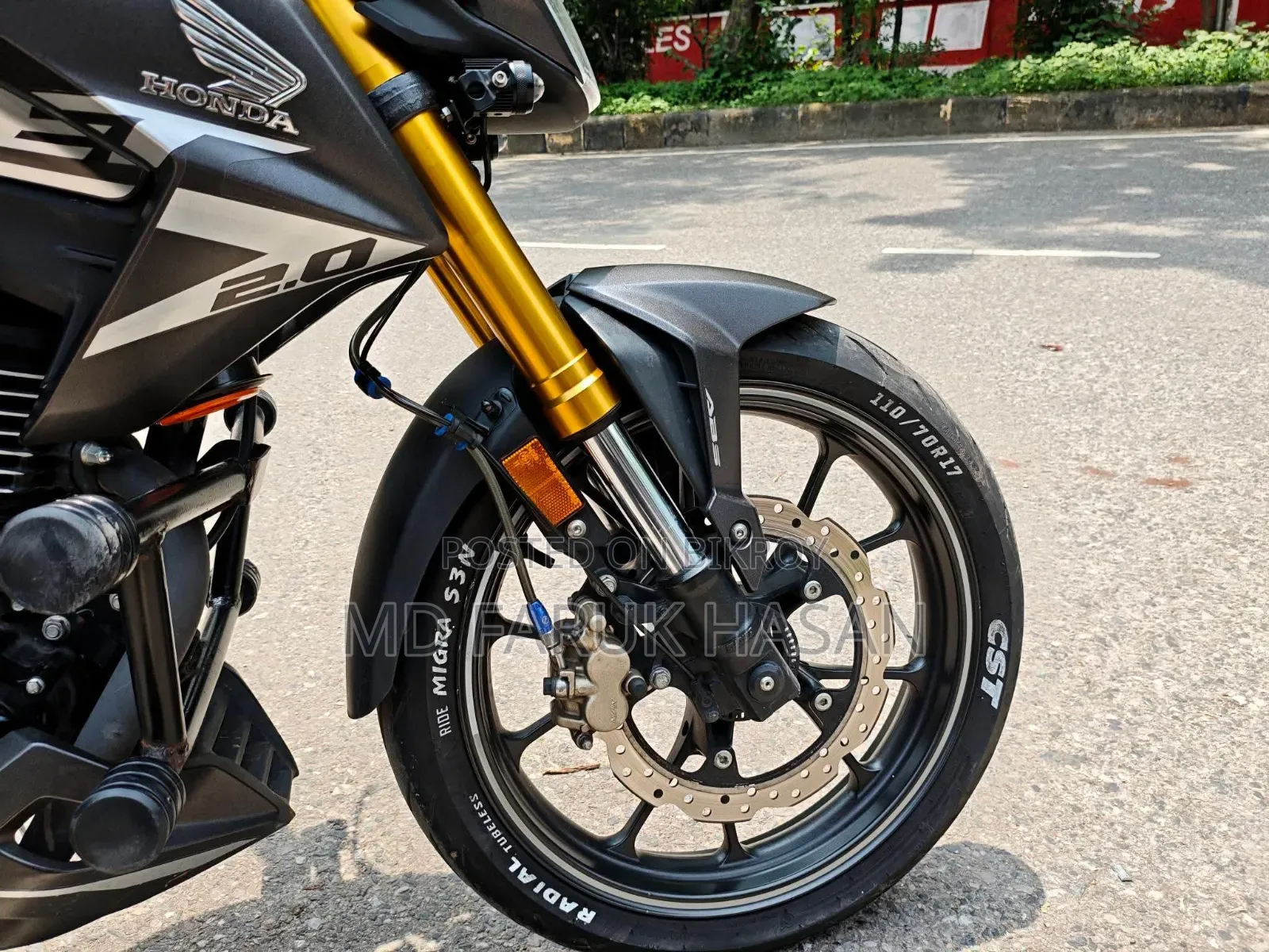 হোন্ডা হরনেট ২.০ ২০২৫ গ্রে