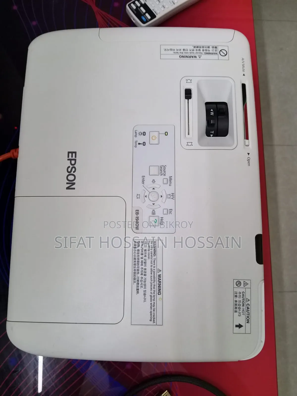 এপসন ইবি-১৯৪০ডব্লিউ প্রজেক্টর