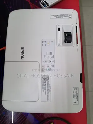 এপসন ইবি-১৯৪০ডব্লিউ প্রজেক্টর