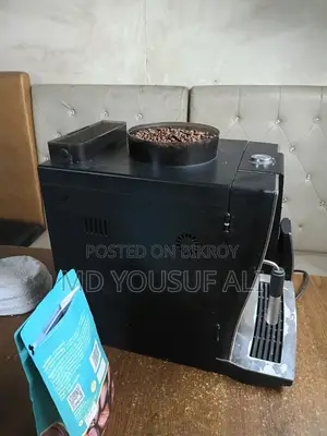 ব্যাঙ্গু ভেনুস্টা এইচকিউ ফুলি অটোমেটিক এসপ্রেসো মেশিন, বিন টু কাপ, ব্যবহৃত
