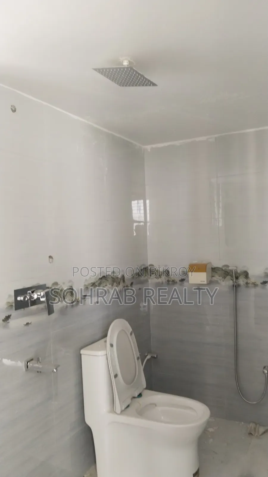 সোহরাব রিয়েল্টি, উত্তরায় ৩ বেডরুমের অ্যাপার্টমেন্ট বিক্রয়ের জন্য