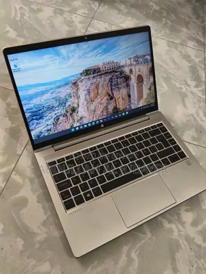 Laptop HP ProBook 440 G8 16GB Intel Core i7 SSD 512GB