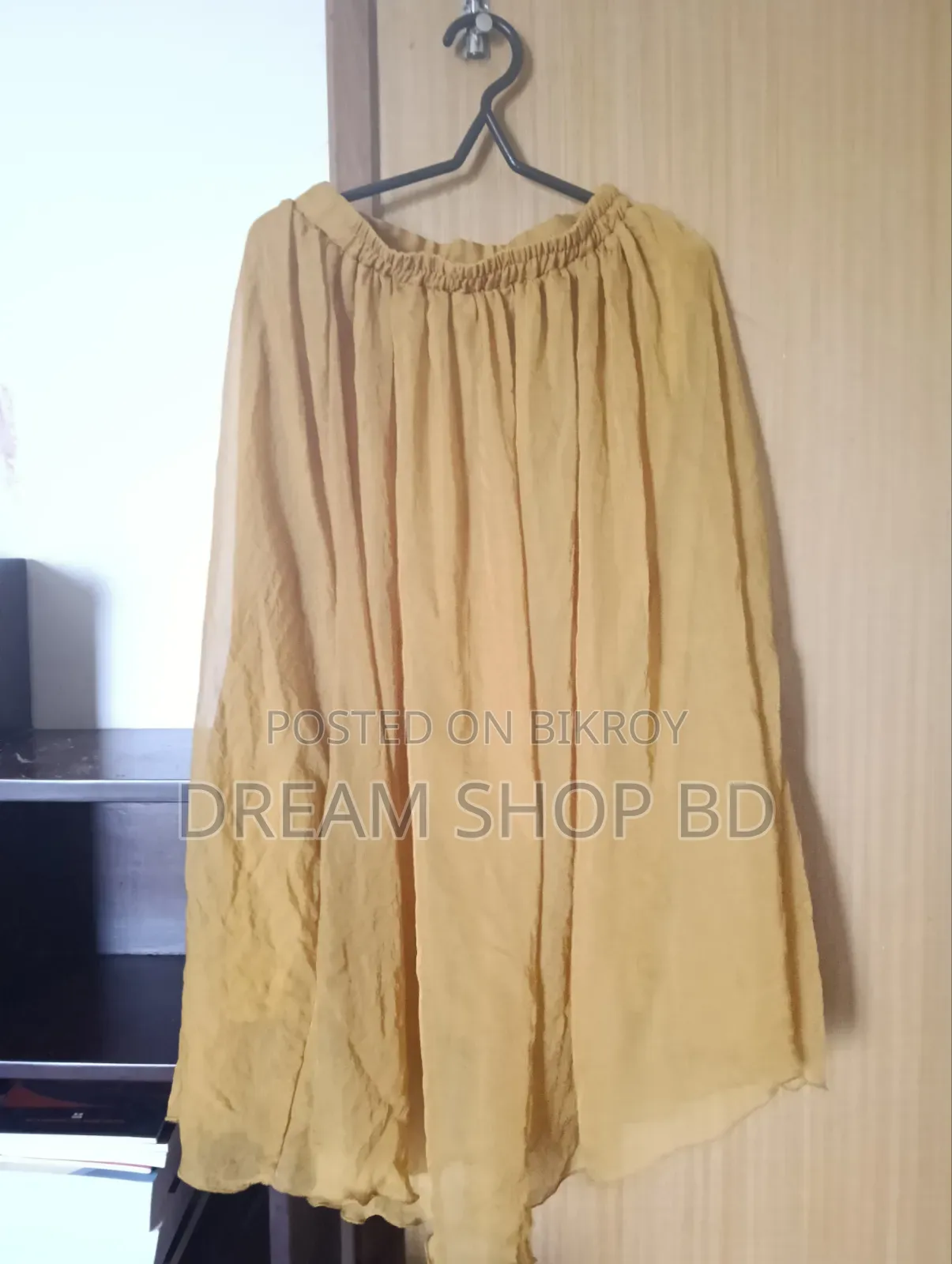 Skirt & Tops