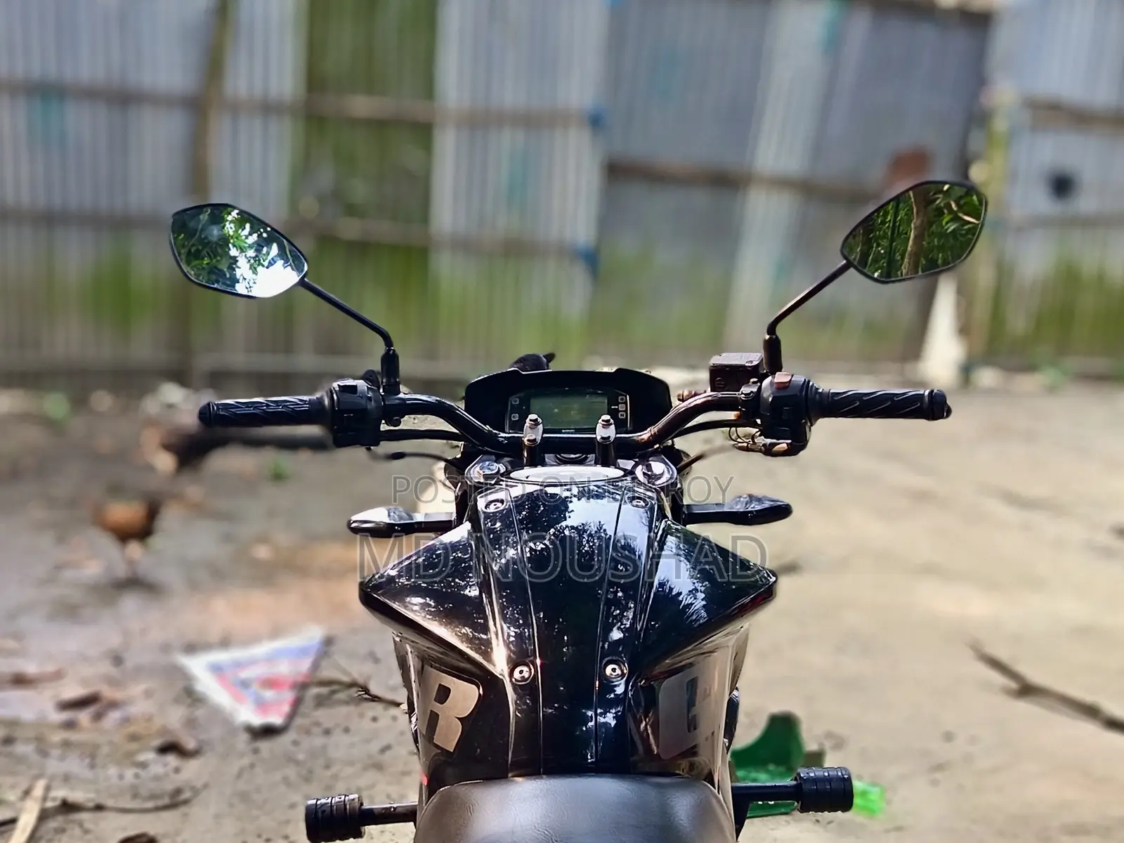সুজুকি জিক্সার ২০১৫ ব্ল্যাক
