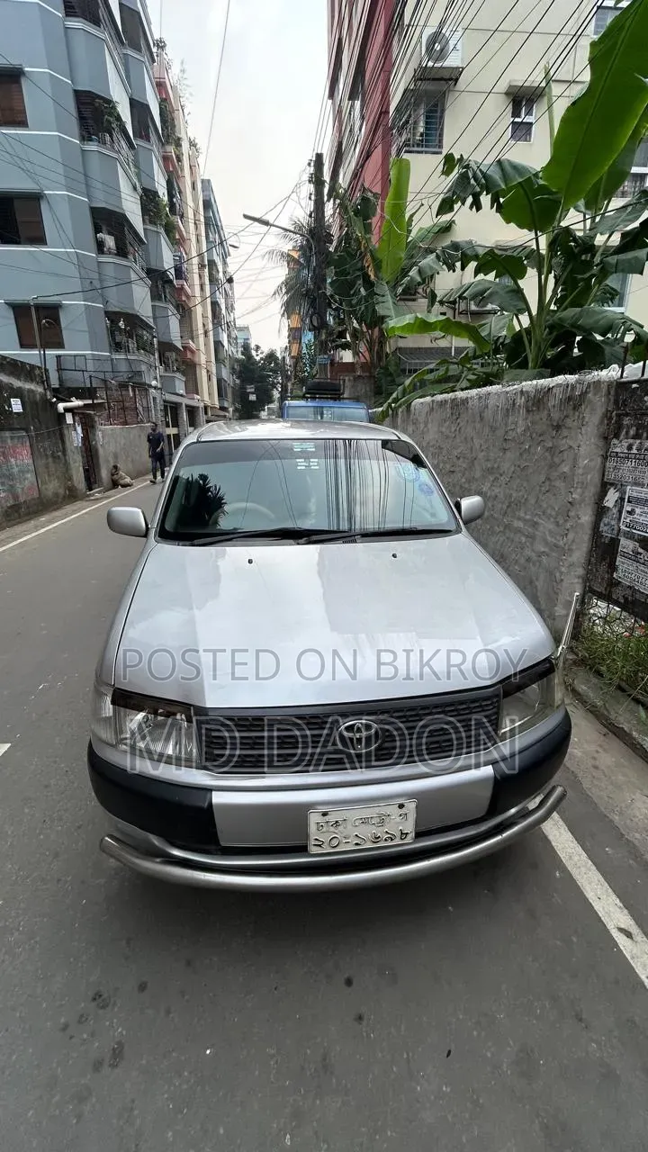 টয়োটা প্রোবক্স ২০১০ সিলভার