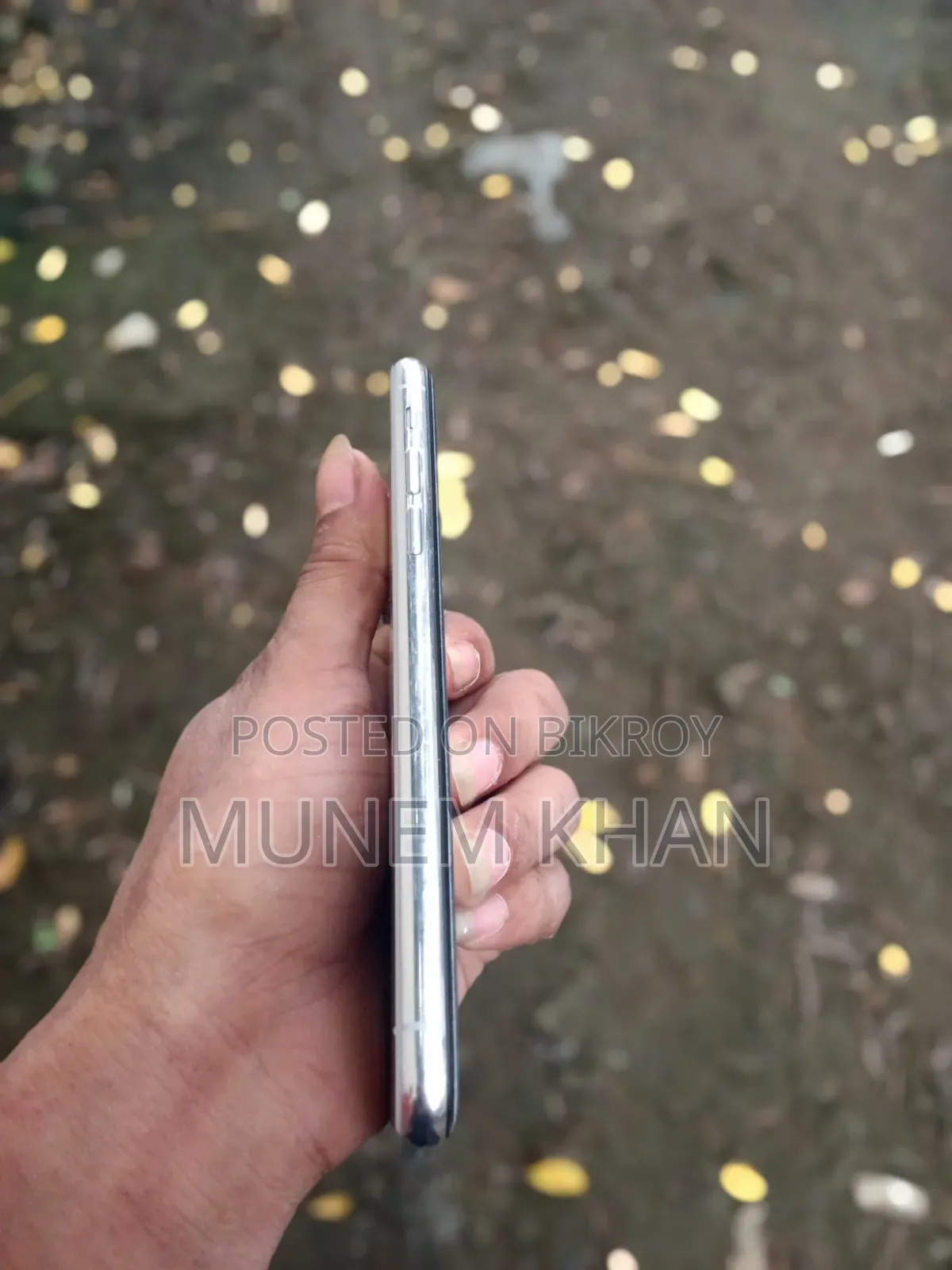 অ্যাপল আইফোন এক্স ২৫৬ জিবি সাদা