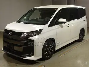 Toyota Noah 2022 Pearl