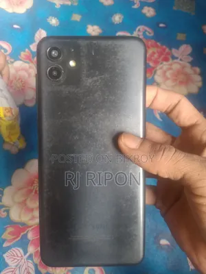স্যামসাং গ্যালাক্সি এ০৪ ৩২ জিবি ব্ল্যাক