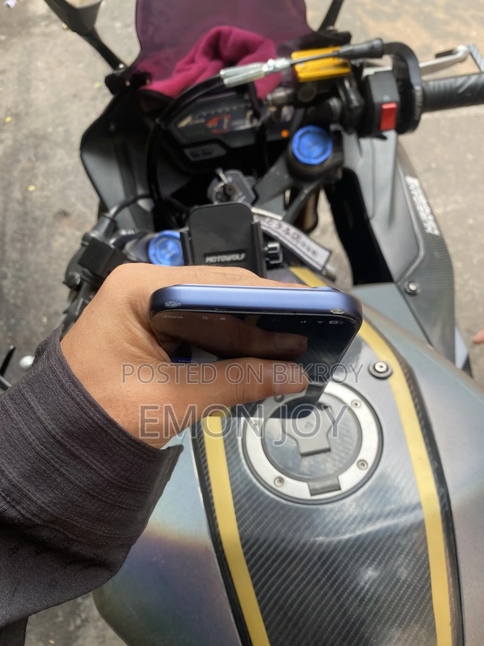 New Apple iPhone 17 Pro Max 256 GB Blue