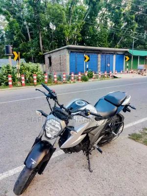 Suzuki Gixxer 2021 Silver