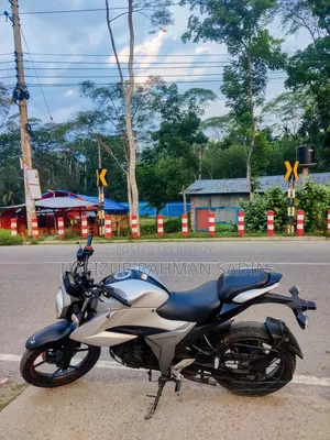 Suzuki Gixxer 2021 Silver