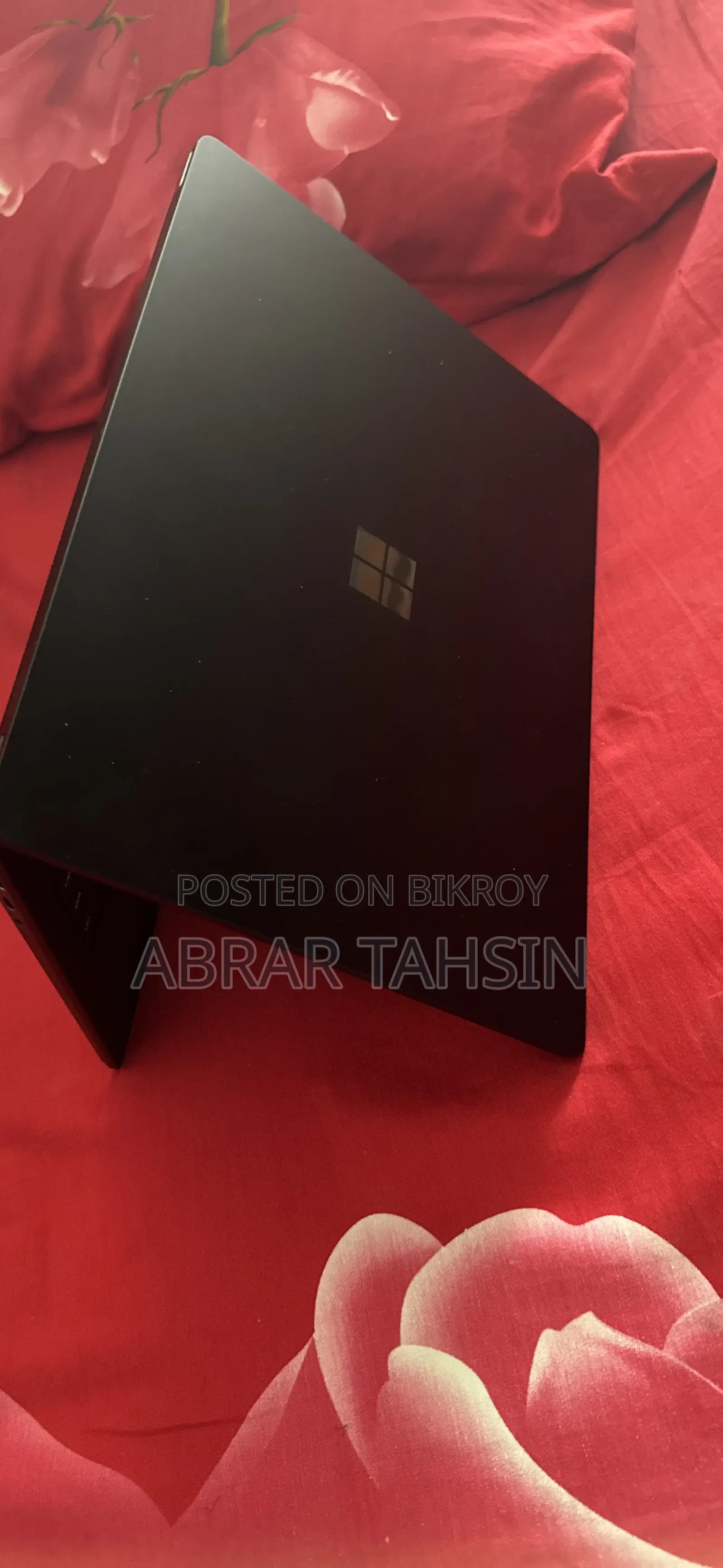 ল্যাপটপ ৮ জিবি ইন্টেল কোর আই৫ এসএসএইচডি (হাইব্রিড) ২৫৬ জিবি