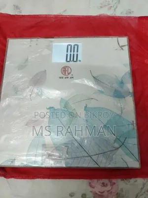 বডি ওয়েট ডিজিটাল মনিটর।