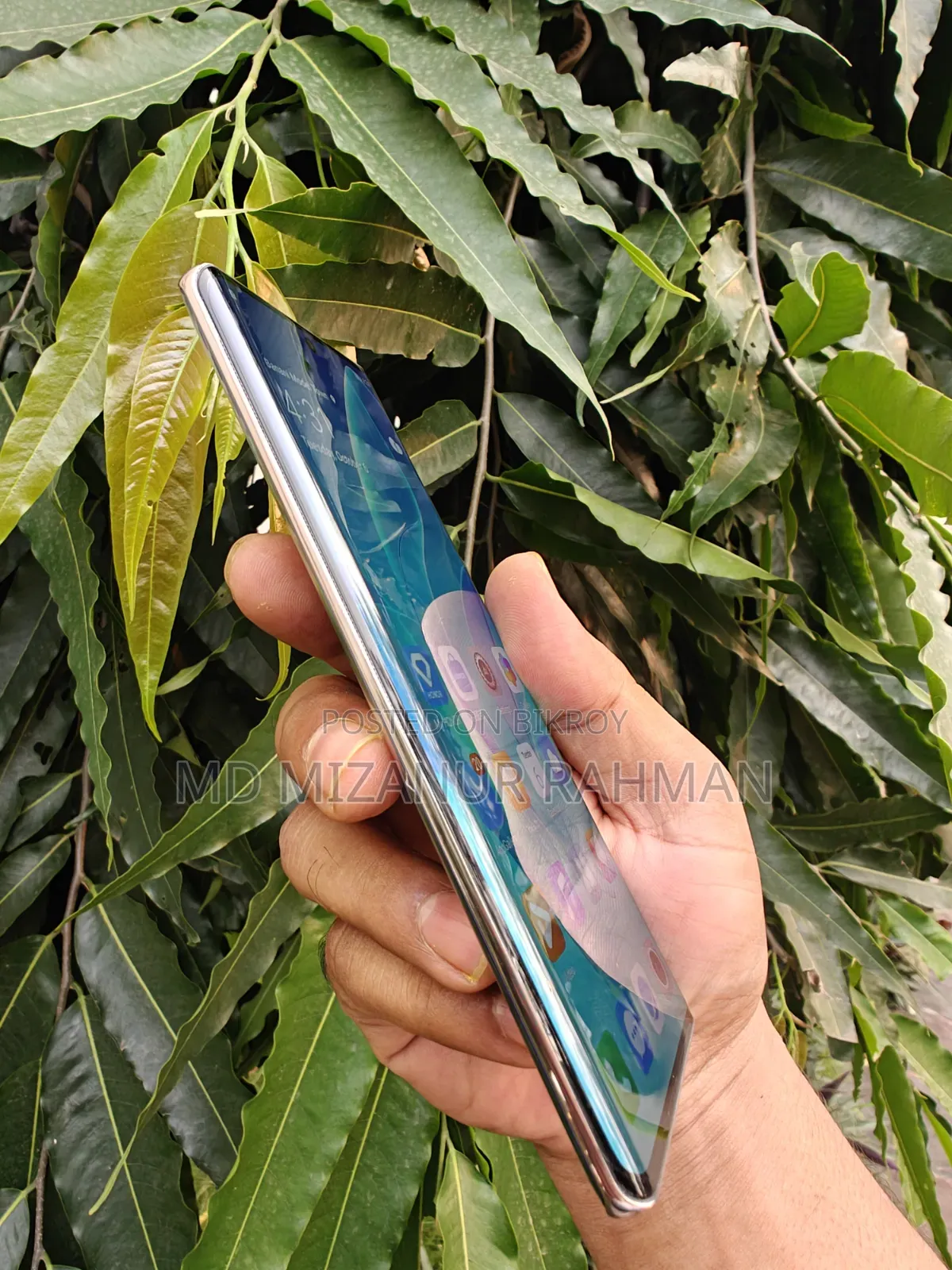 হনার ২৫৬ জিবি গ্রিন