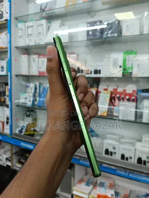 মোটোরোলা এজ ৫০ ফিউশন ২৫৬ জিবি গ্রিন