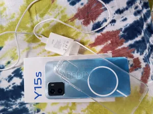 Vivo Y15s 32 GB Green