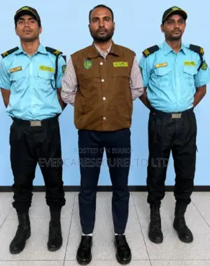 নিরাপত্তা প্রহরী (Security Guard) প্রয়োজন