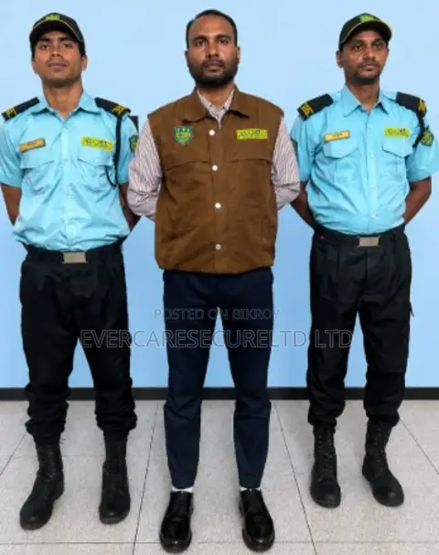 নিরাপত্তা প্রহরী (Security Guard) প্রয়োজন