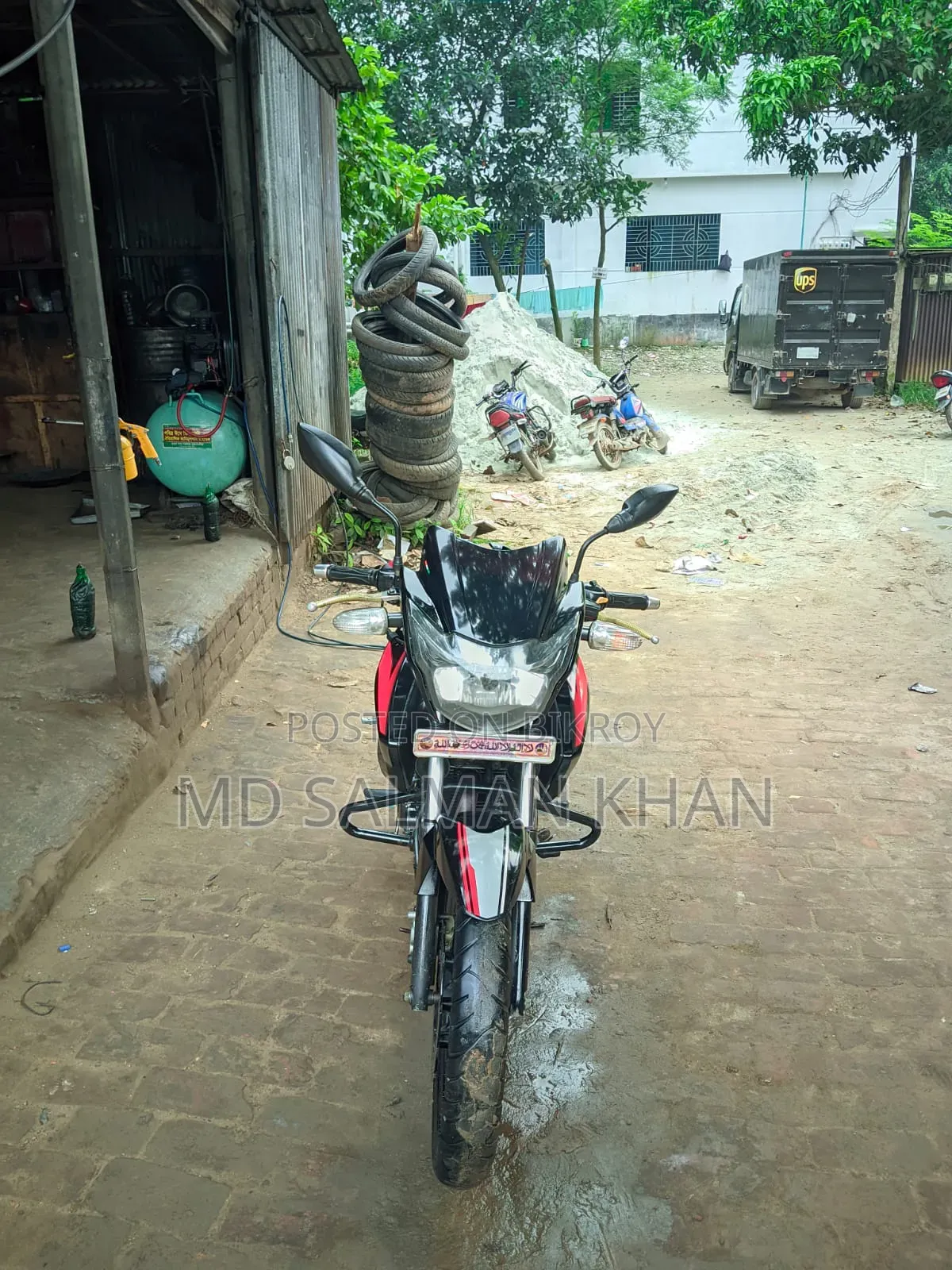 TVS Apache RTR 160 2V 2012 Black