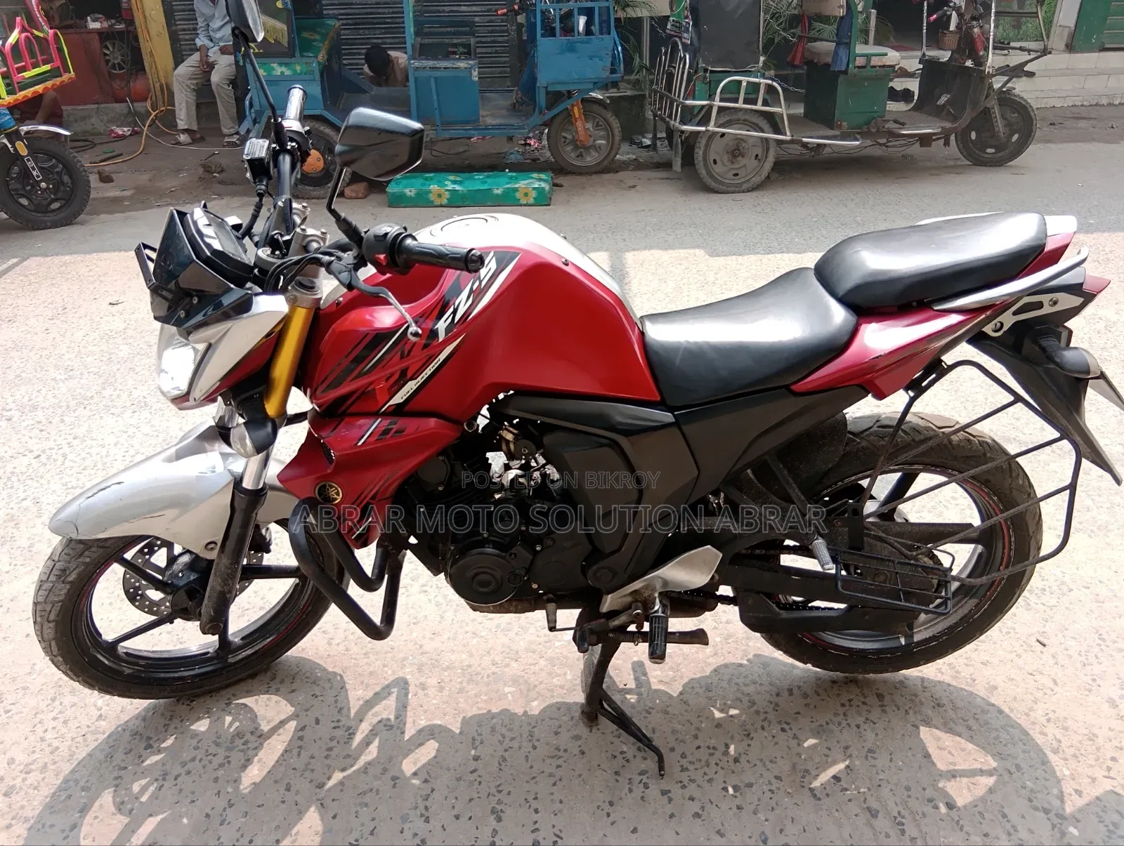 Yamaha FZS V2 2017 Red