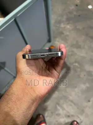 অ্যাপল আইফোন ১২ প্রো ১২৮ জিবি সাদা