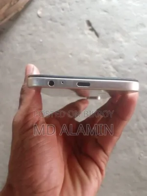 Infinix Smart 20 128 GB White