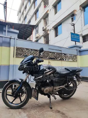 Bajaj Pulsar 150 2015 Black