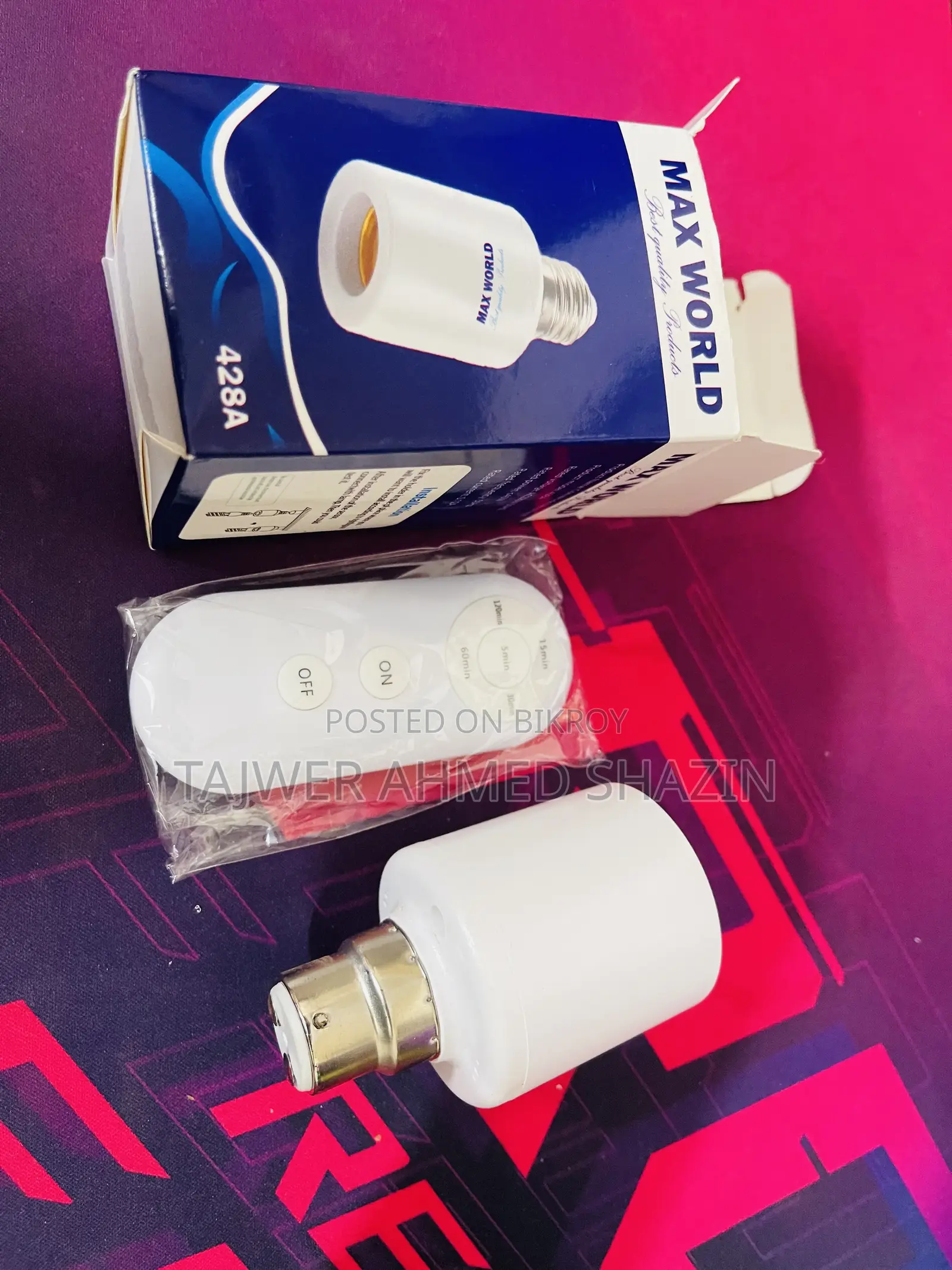 MAX WORLD 428A Wireless Remote Control Bulb Holder | Timer