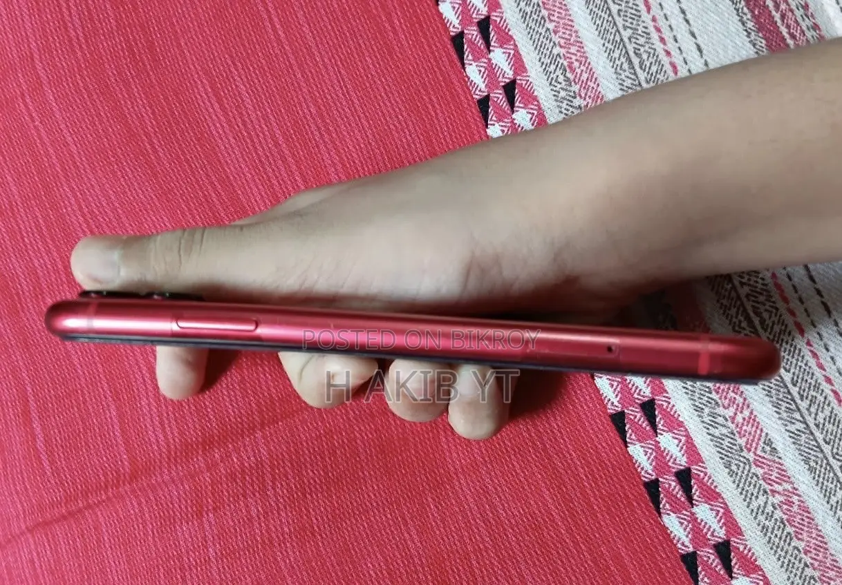 Apple iPhone 11 128 GB Red