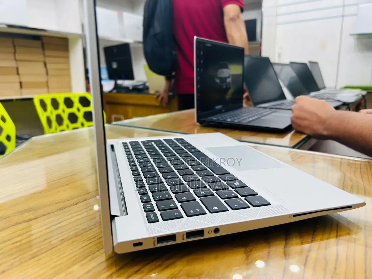 Laptop HP EliteBook 840 G8 8GB Intel Core i5 SSD 256GB