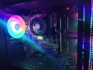 Desktop Computer MSI Model 16GB AMD Ryzen 5 SSD 256GB