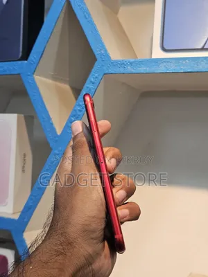 অ্যাপল আইফোন ৮ ৬৪ জিবি রেড