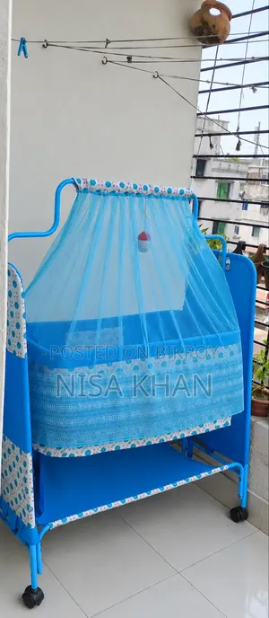নবজাতক ও শিডিদের জন্য ক্র্যাডল